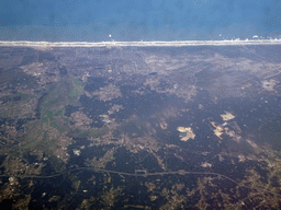 Coastline at the towns of Vieira de Leiria and Pedrógão in Portugal, viewed from the airplane from Rotterdam