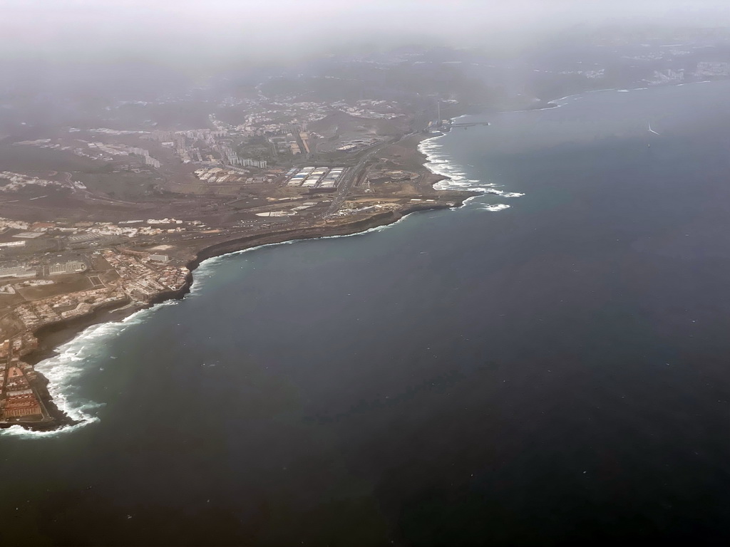 The north side of the town of Telde, viewed from the airplane to Rotterdam