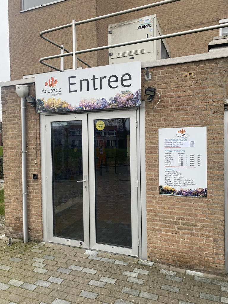 Entrance to the AquaZoo Leerdam at the Lingesteynplantsoen street