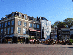 The Visbrug bridge over the Nieuwe Rijn river and shops at the Nieuwe Rijn street