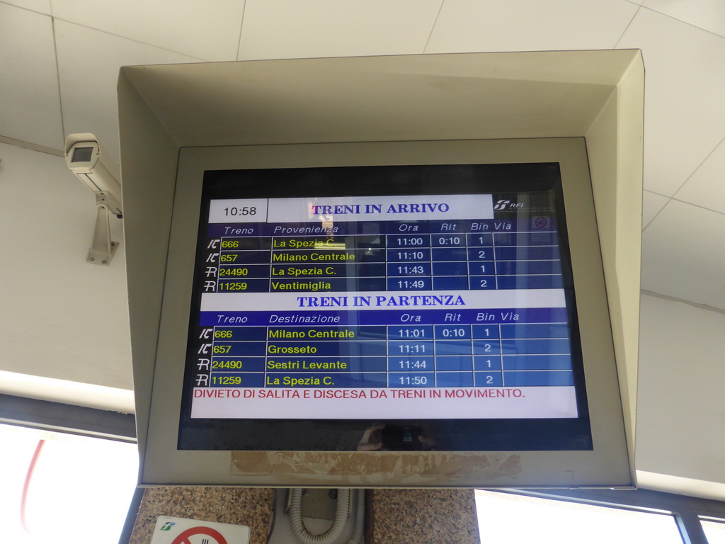 Train schedule screen at the Levanto railway station