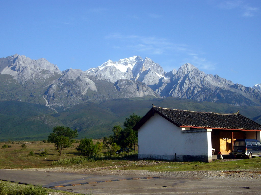 Jade Dragon Snow Mountain