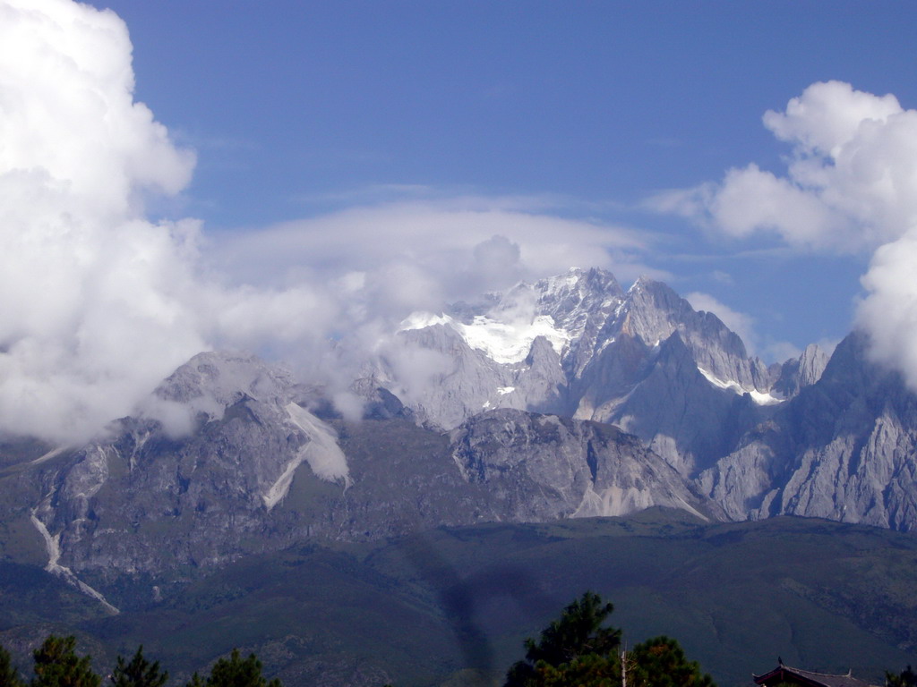 Jade Dragon Snow Mountain