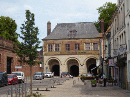 Front of the Porte de Gand gate at the Rue de Gand street