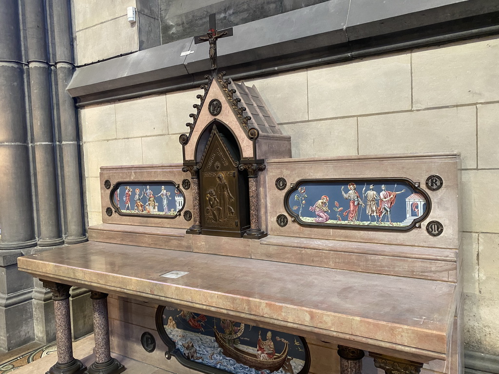 Altar at the Chapelle de Saint Pierre chapel at the Lille Cathedral