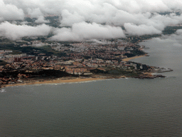 The towns of Carcavelos and Oeiras, viewed from the airplane from Amsterdam