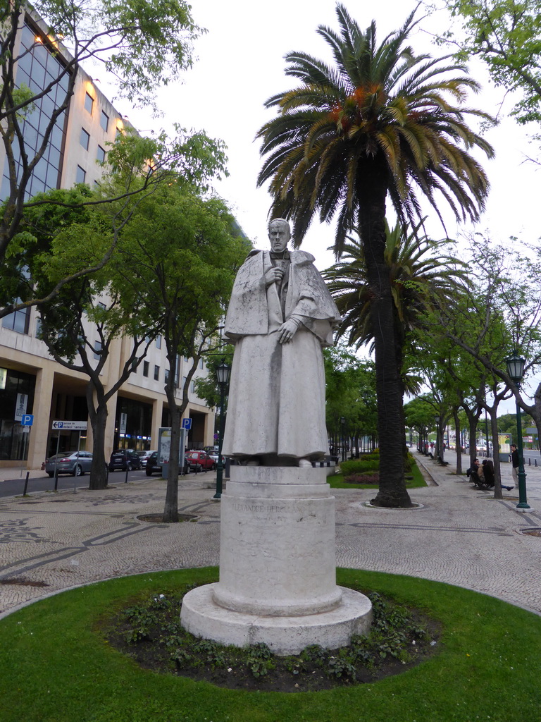 Statue of Alexandre Herculano by Salvador Barata Feyo at the Avenida da Liberdade avenue