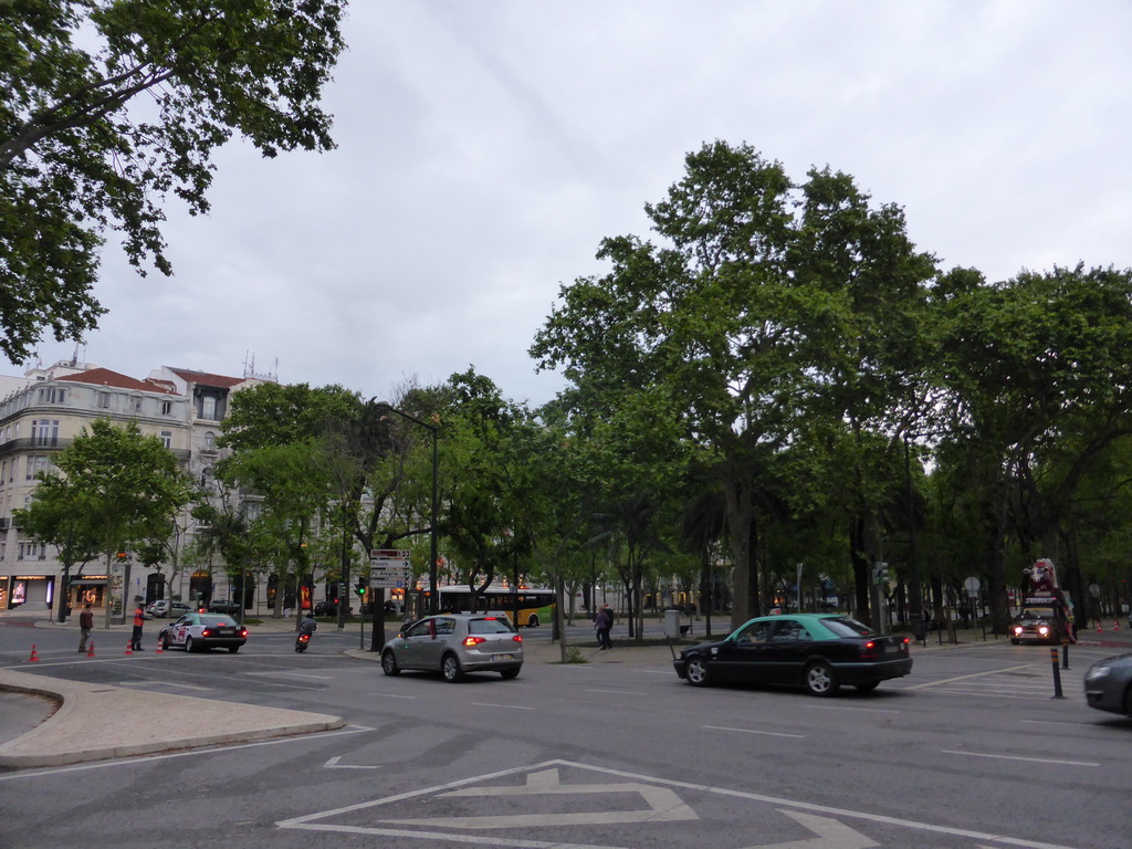 Crossing of the Avenida da Liberdade avenue and the Rua Barata Salgueiro