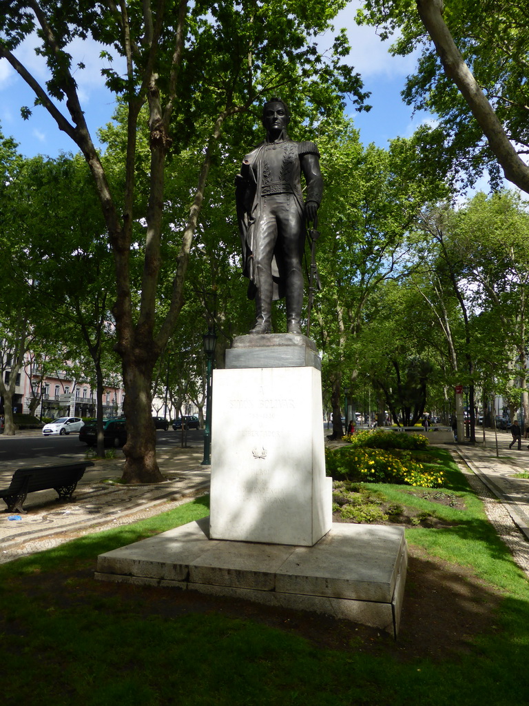 Statue of Simón Bolívar at the Avenida da Liberdade avenue