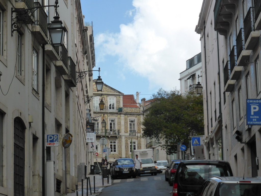 The Rua Serpa Pinto street with the facade of the Casa do Ferreira das Tabuletas building