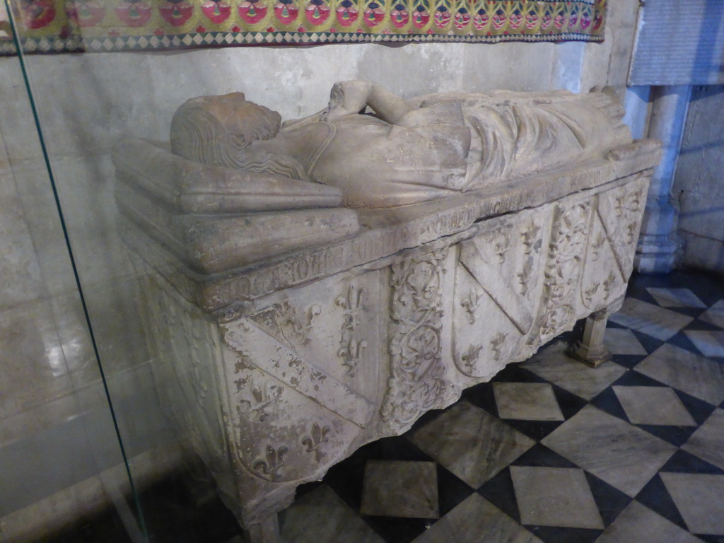 Tomb of Bartolomeu Joanes in the Chapel of Bartolomeu Joanes at the Lisbon Cathedral