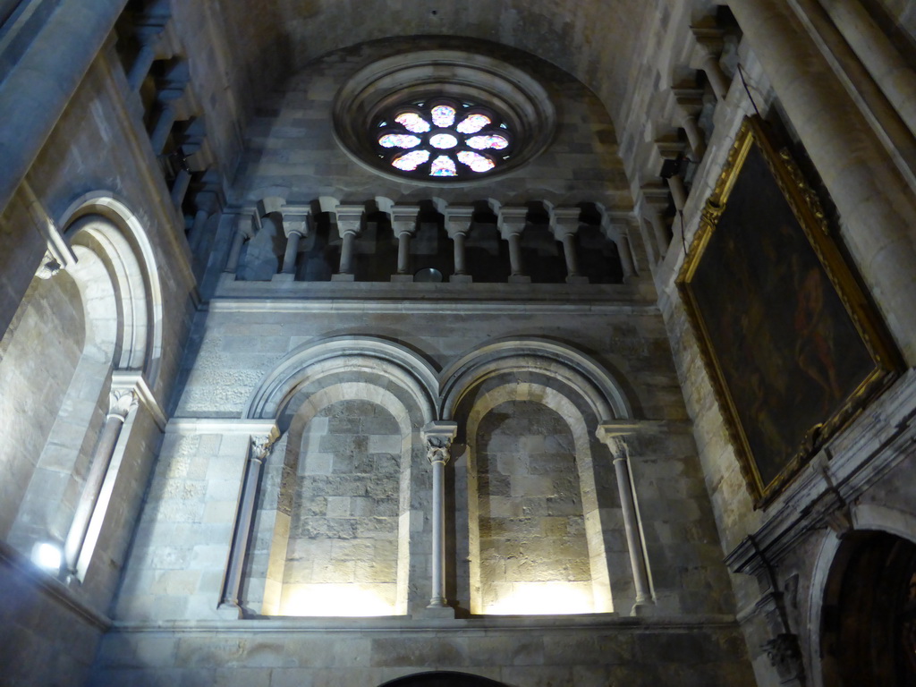 Left transept with stained glass window at the Lisbon Cathedral