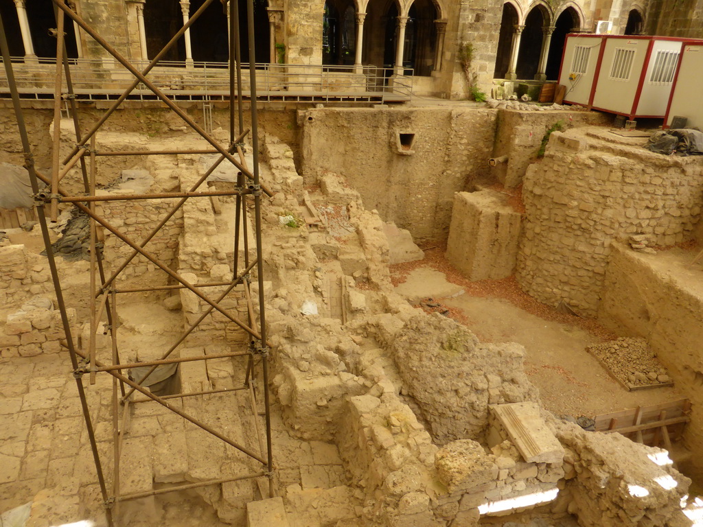 Ruins at the central square of the Cloister of the Lisbon Cathedral