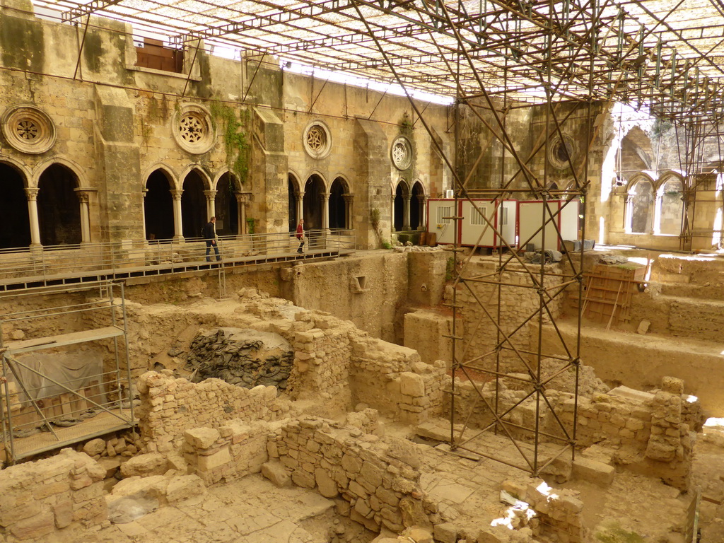 Ruins at the central square of the Cloister of the Lisbon Cathedral