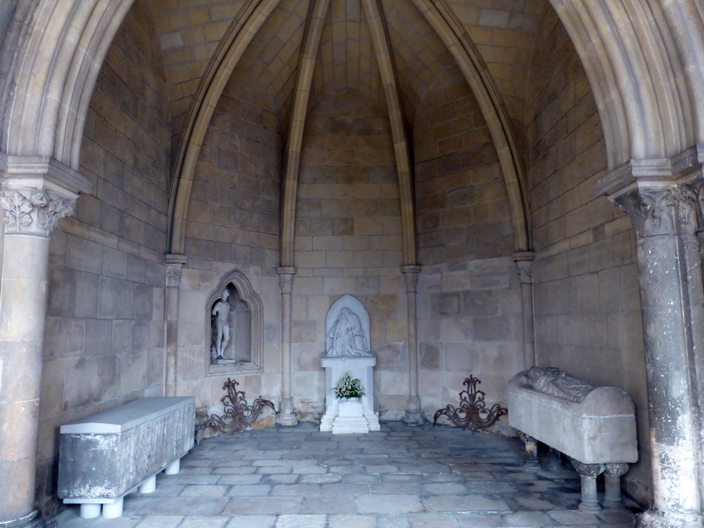 Arches at the Cloister of the Lisbon Cathedral