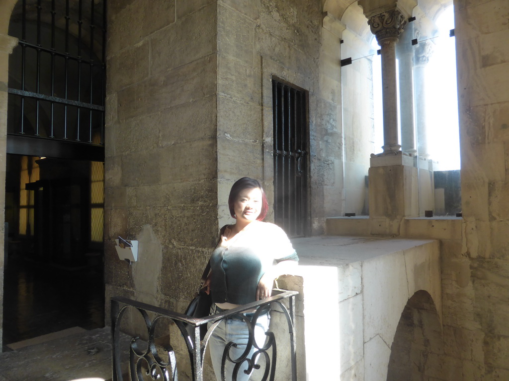 Miaomiao at the entrance to the Treasury at the upper floor of the Lisbon Cathedral