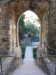 Gate and walkway at the east side of the São Jorge Castle