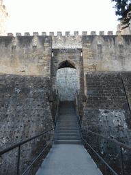 Gate and walkway at the east side of the São Jorge Castle
