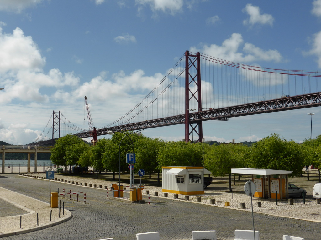 The Ponte 25 de Abril bridge over the Rio Tejo river, viewed from the sightseeing bus