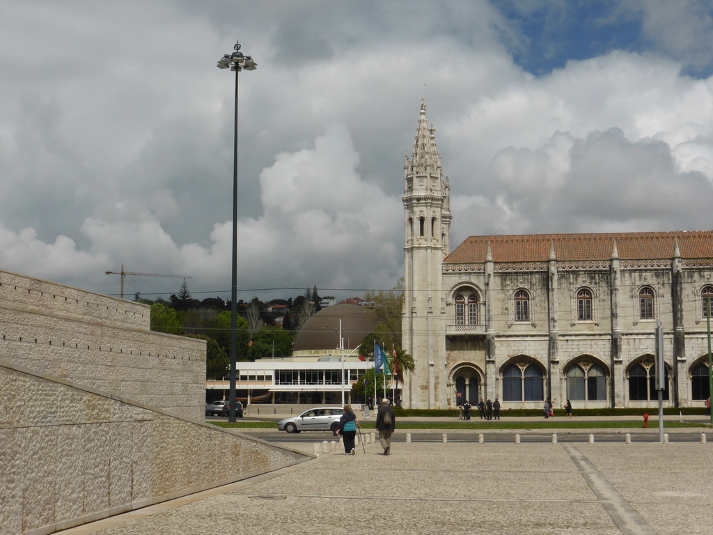 The southwest side of the Jerónimos Monastery and the Calouse Gulbenkian Planetarium at the Praça do Império square