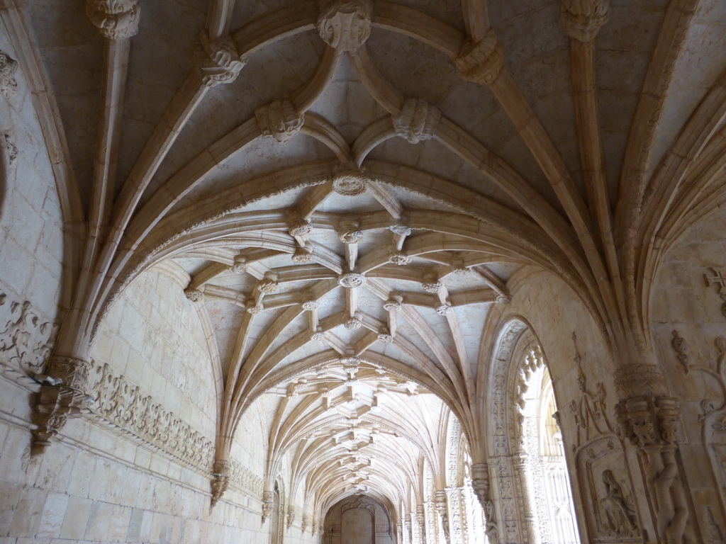Ceiling of the lower floor of the Cloister at the Jerónimos Monastery