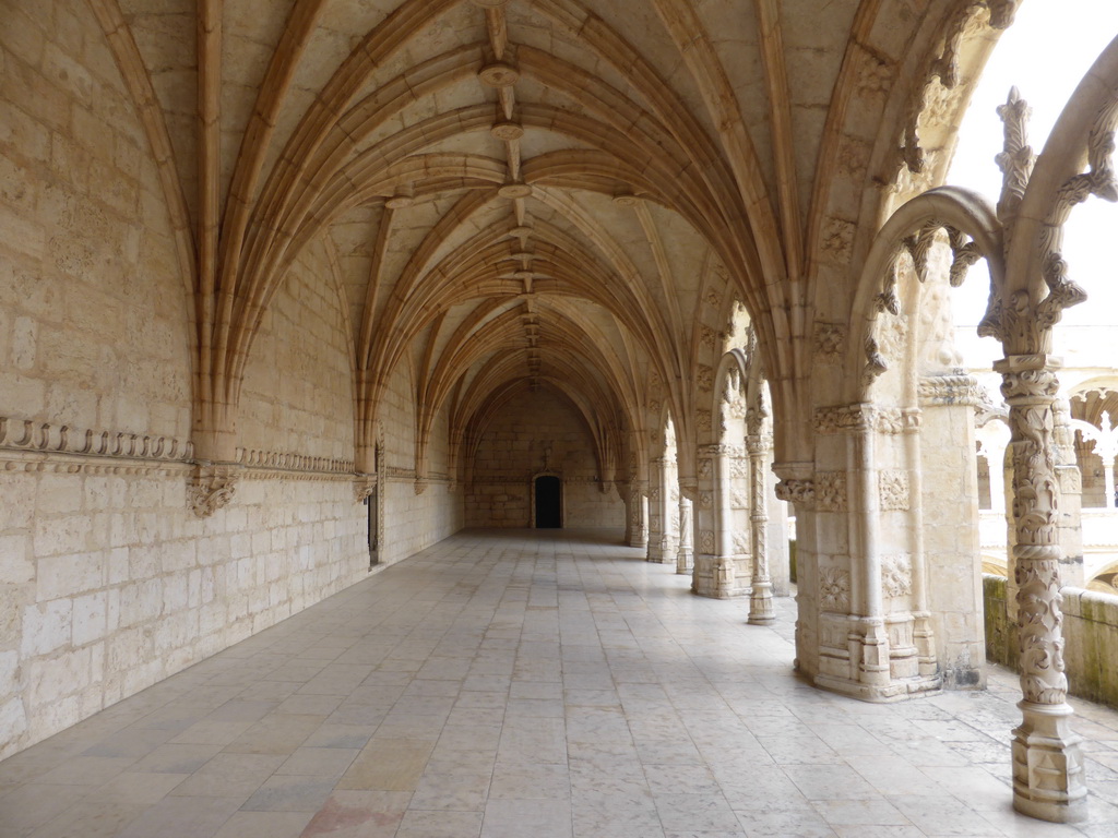 The upper floor of the Cloister at the Jerónimos Monastery