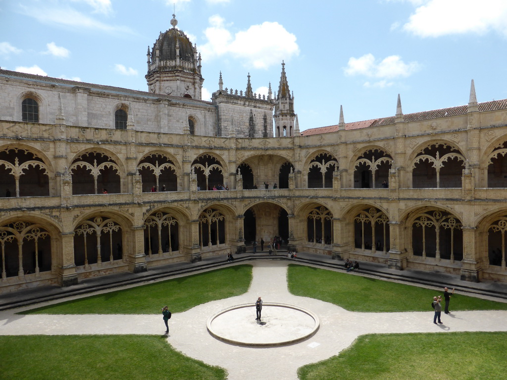 Central square of the Cloister at the Jerónimos Monastery, viewed from the upper floor