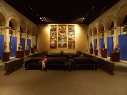 Miaomiao at the third floor of the Museu Nacional de Arte Antiga museum