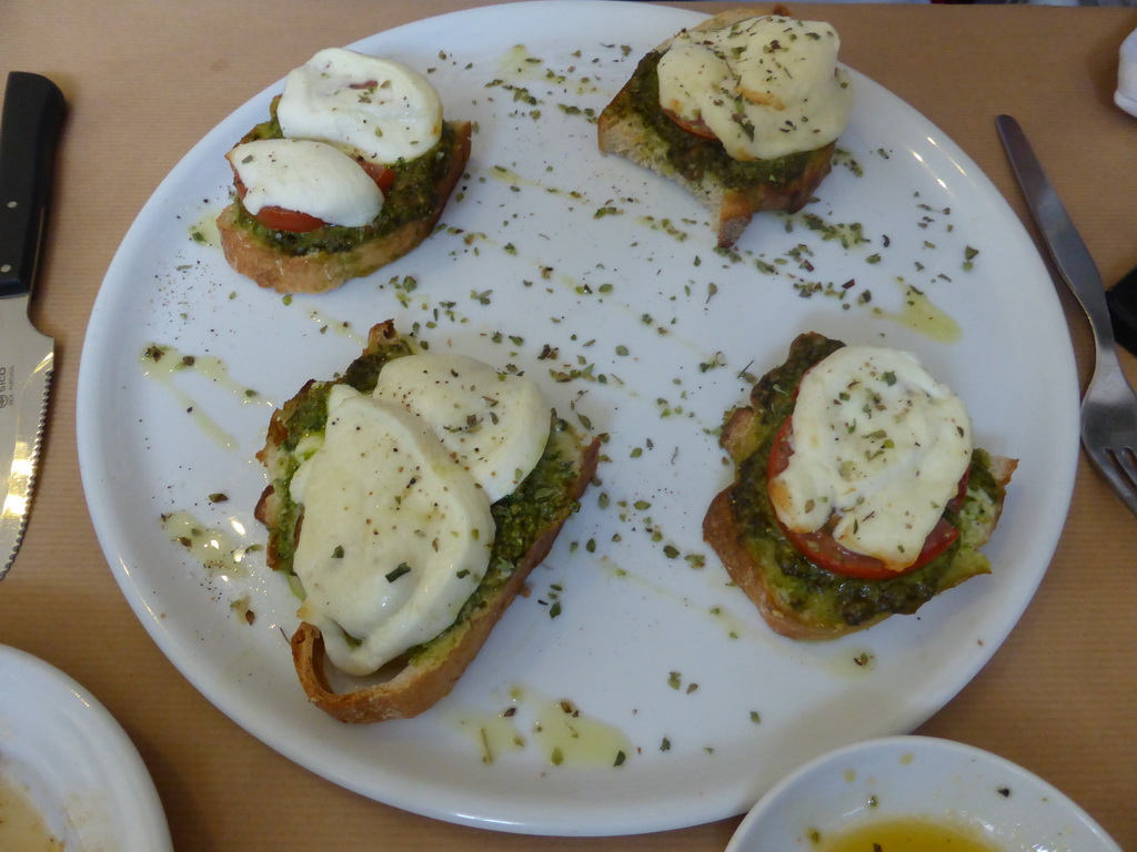 Lunch at the Restaurante Picanha at the Rua Janeles Verdes street