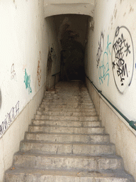 Staircase at the Rua Afonso de Albuquerque, viewed from the Rua da Alfândega street