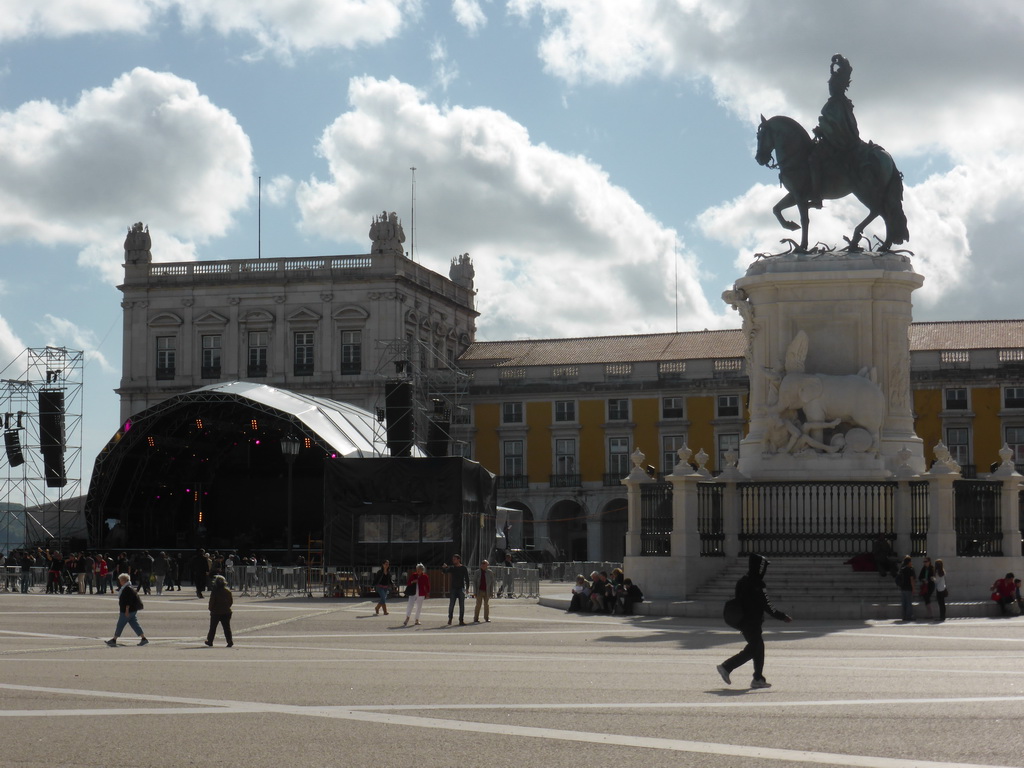 The equestrian statue of King José I and a stage at the Praça do Comércio square