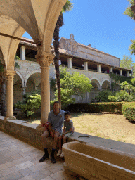 Tim and Max at the cloister at the east side of the Benedictine Monastery of St. Mary, with a view on the garden