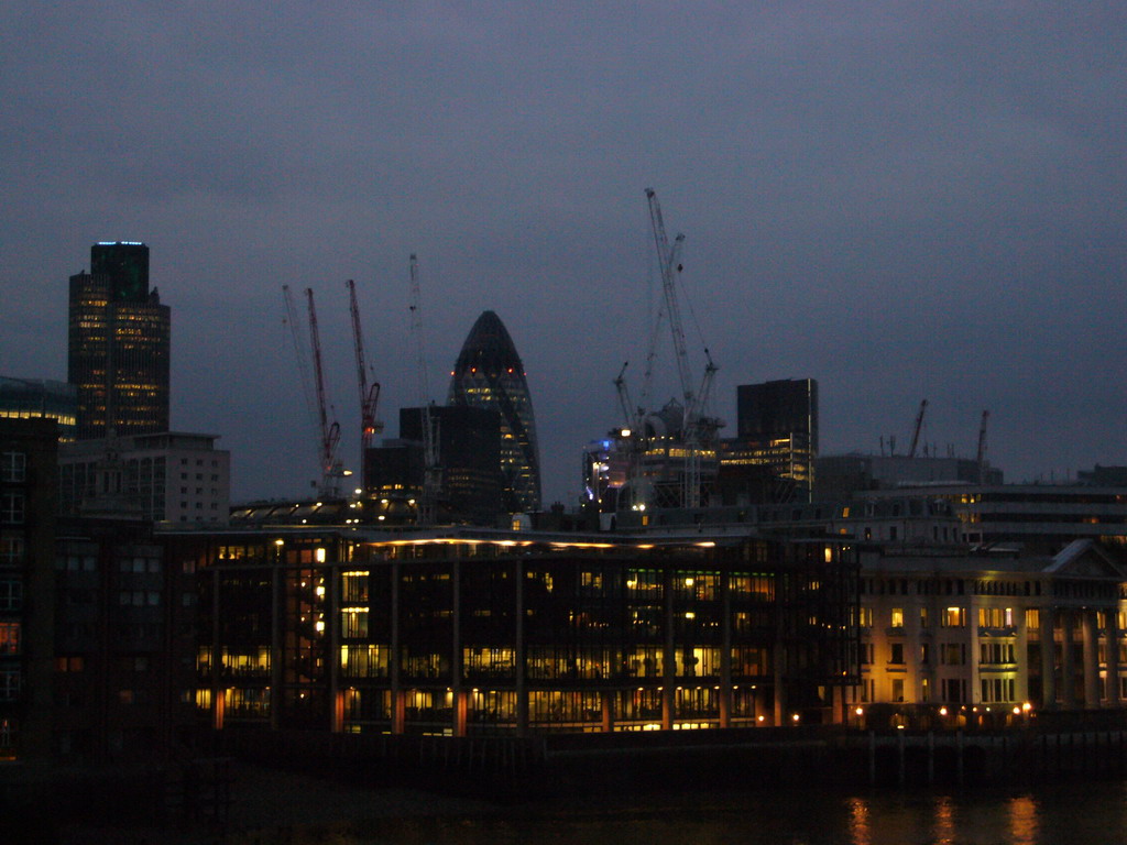 North shore of the Thames river, with Tower 42 and 30 St. Mary Axe, by night