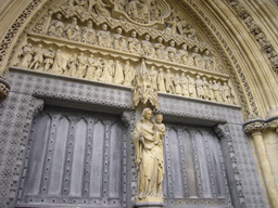 Sculptures above the north entrance to Westminster Abbey