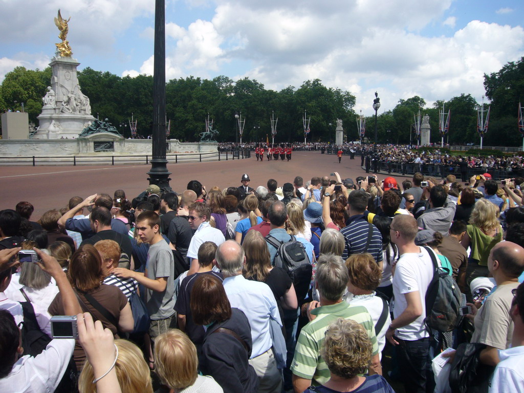 Parade at Buckingham Palace for the Queen`s Birthday, in front of the Victoria Memorial