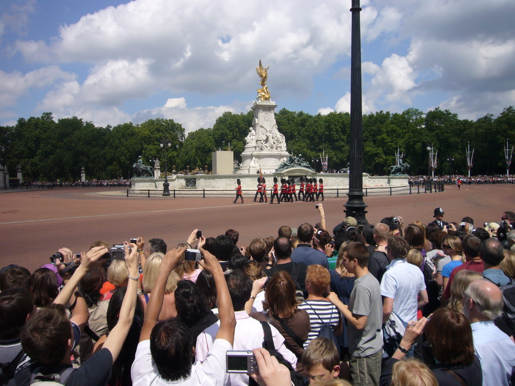 Parade at Buckingham Palace for the Queen`s Birthday, in front of the Victoria Memorial