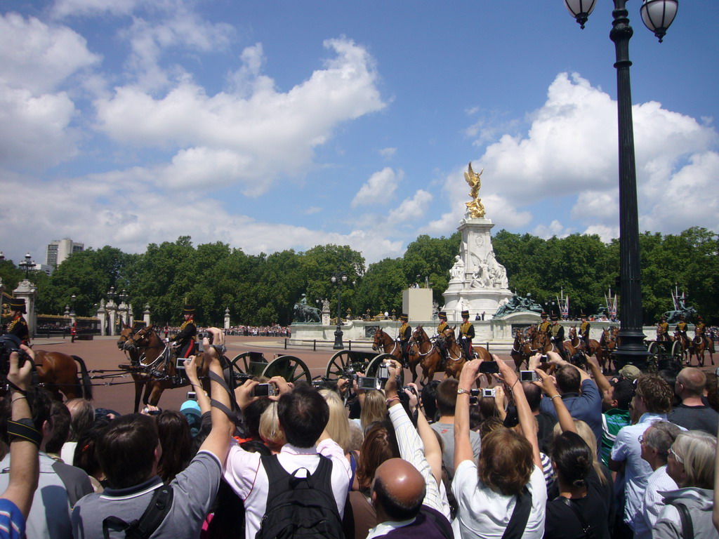 Parade at Buckingham Palace for the Queen`s Birthday, in front of the Victoria Memorial