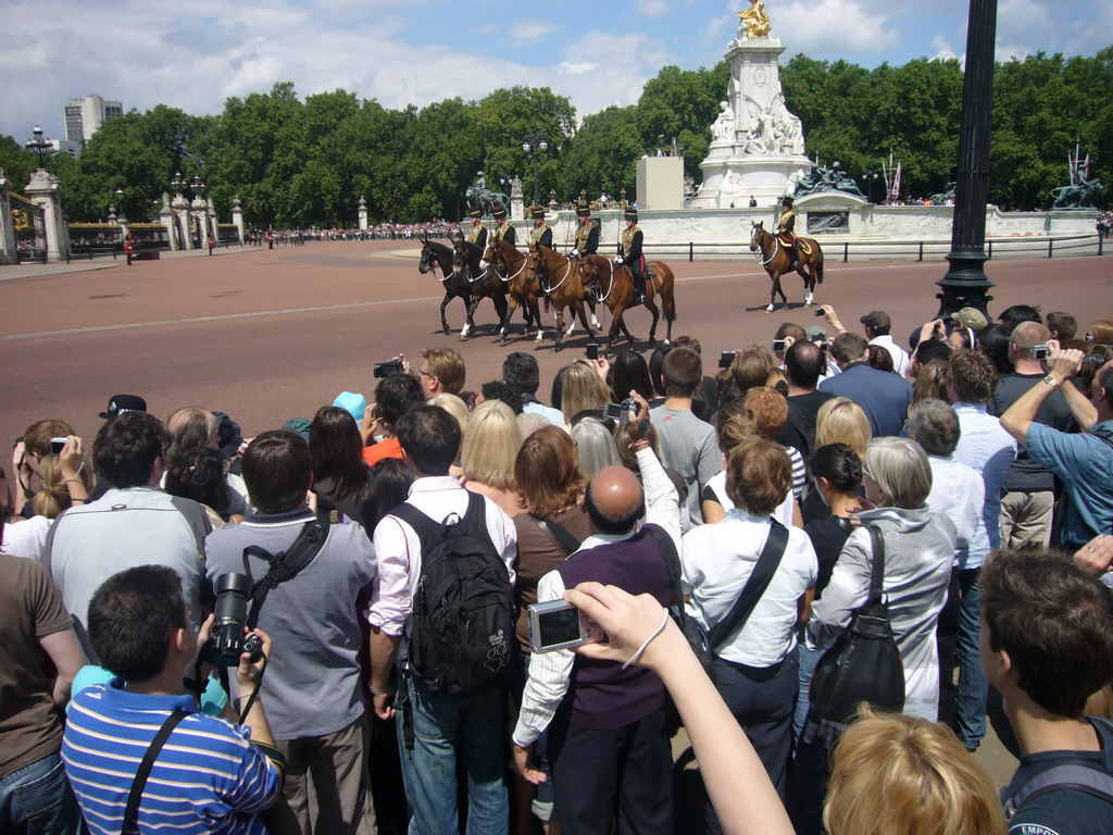 Parade at Buckingham Palace for the Queen`s Birthday, in front of the Victoria Memorial