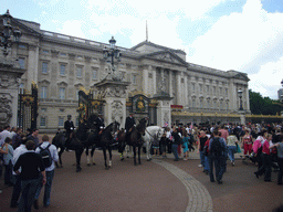 Horses in front of Buckingham Palace, during the festivities for the Queen`s Birthday