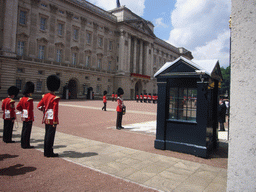 Fanfare at Buckingham Palace for the Queen`s Birthday