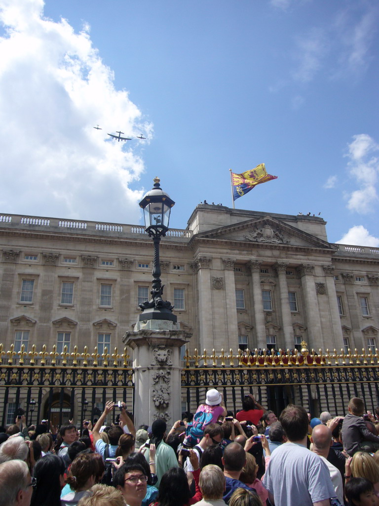 Flyover of the British Royal Air Force, during the festivities for the Queen`s Birthday, above Buckingham Palace