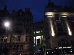 london_1_321 - 163 kb - 1024x768 - Air Street, from Piccadilly, by night Air Street, from Piccadilly, by night