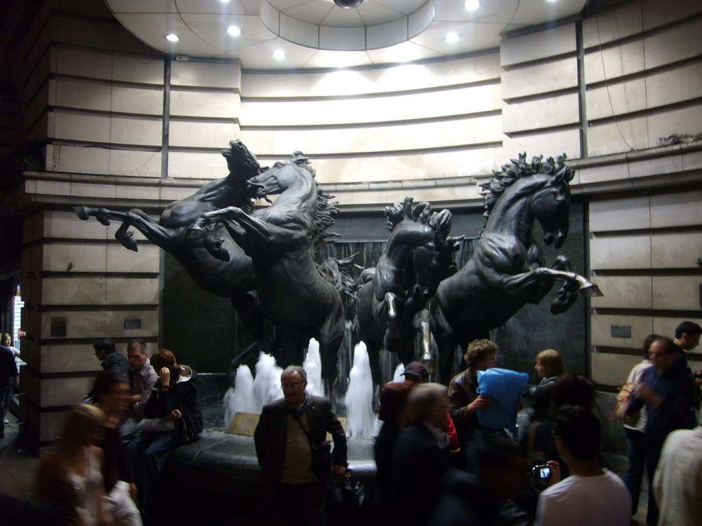 Fountain with horse statues, at the Criterion Theatre at Piccadilly Circus