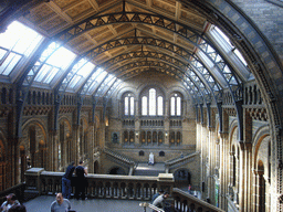 london_1_486 - 321 kb - 1024x768 - The Central Hall of the Natural History Museum, with the statue of Charles Darwin, from above The Central Hall of the Natural History Museum, with the statue of Charles Darwin, from above
