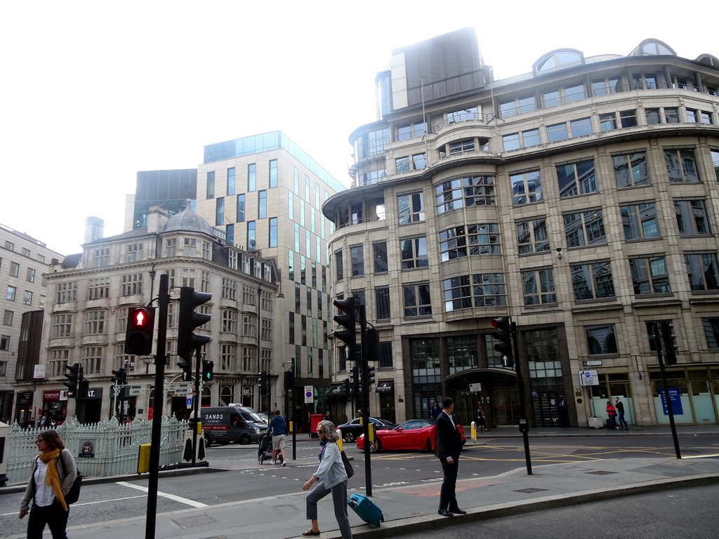 The crossing of Eastcheap and Gracechurch Street