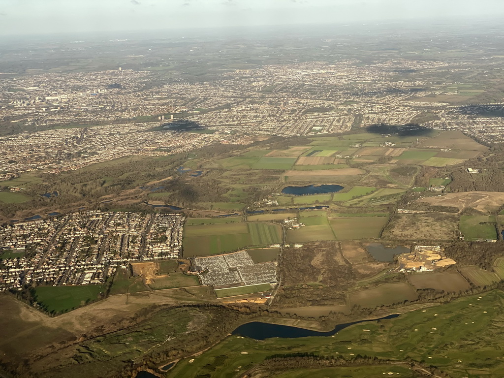 The towns of Rainham, Romford and Hornchurch, viewed from the airplane from Amsterdam