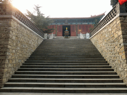 Staircase and incense burner at the front of the back hall of the Nanshan Temple