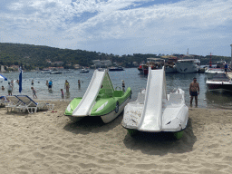 Water cycles with slides at the Plaa Dubrava Pracat beach