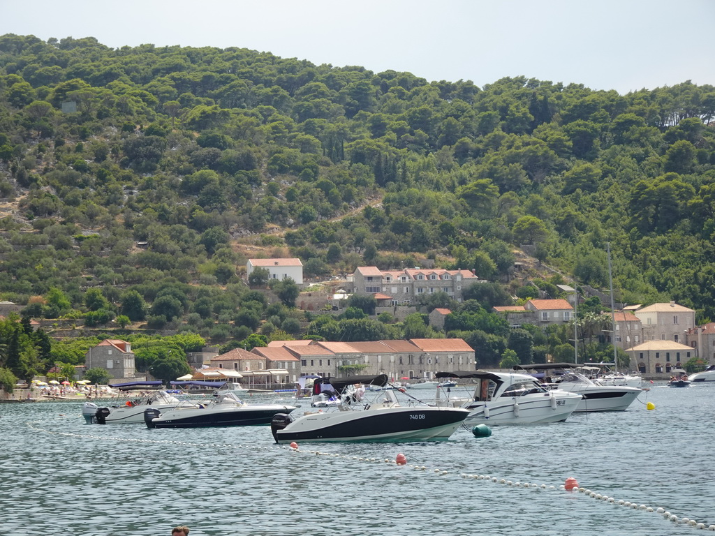 Boats at the Lopud Harbour and the Plaa Grand beach, viewed from the Plaa Dubrava Pracat beach