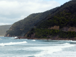 Coastline at the Cumberland River Holiday Park, viewed from a viewing point next to the Great Ocean Road